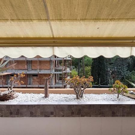 Апартаменты Ampio Monolocale Con Terrazzo - A 2 Passi Dal Mare Latte Экстерьер фото
